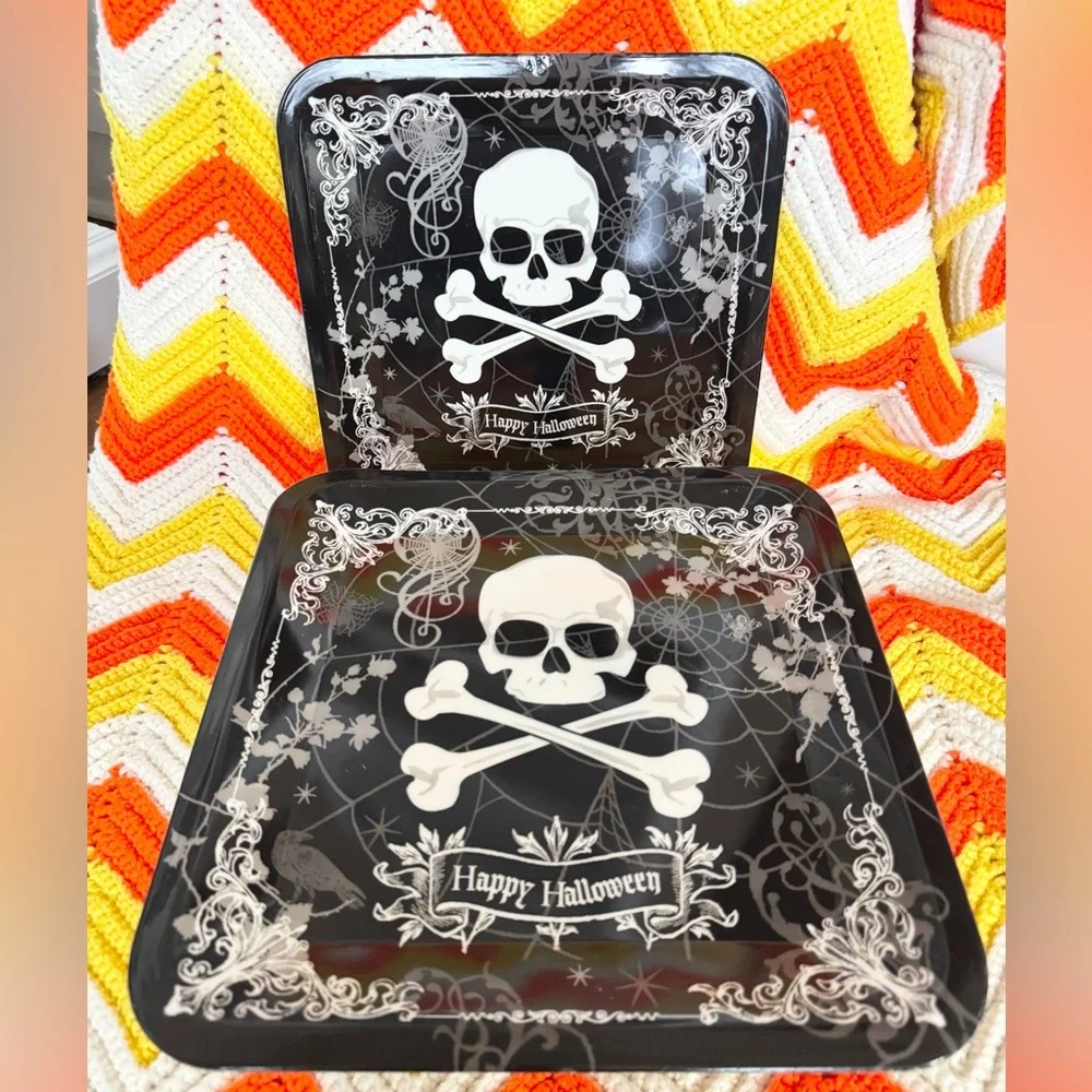 Amscan Halloween Skull Plastic‎ Square Plates